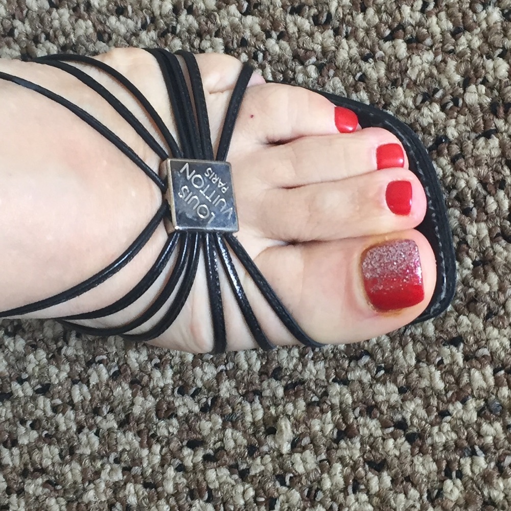 Louis Vuitton shoes sandals 39